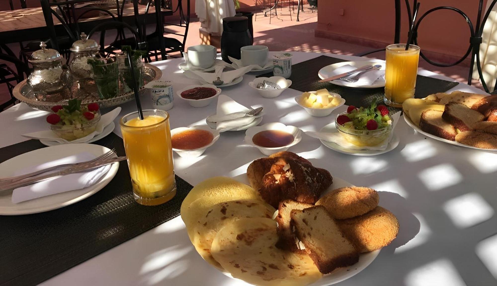 Riad Iklil Marrakesh Esterno foto